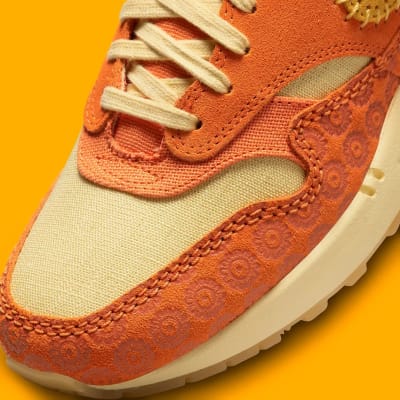 Nike Air Max 1 WMNS Somos Familia Foto 1