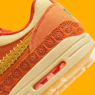 Nike Air Max 1 WMNS Somos Familia Foto 2