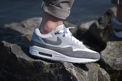 Nike dropt binnenkort twee nieuwe Air Max 1's met "Inside Out"-elementen