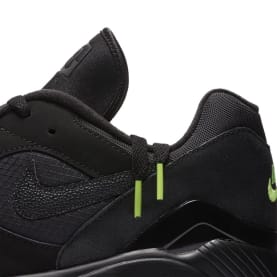 Bzzzt, aanschouw de Nike Air Max 180 Black Volt!