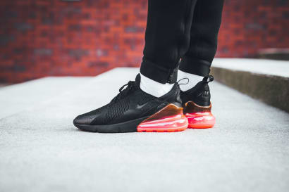 Nike Air Max 270 Hot Punch