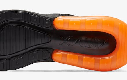 Nike Air Max 270 Total Orange