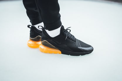 Nike Air Max 270 Total Orange