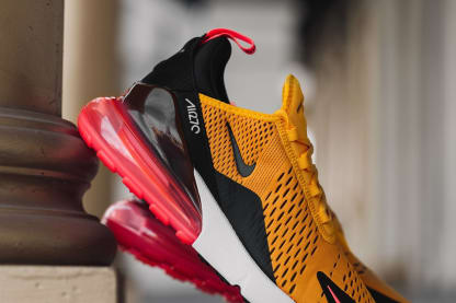 Donderdag Dropt Deze Nike Air Max 270 University Gold