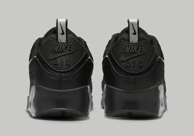 Nike Air Max 90 Black and Silver Foto 5