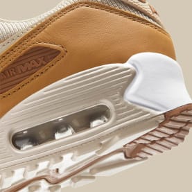 Deze aankomende Nike Air Max 90 "Caramel" is helemaal Herfstproof