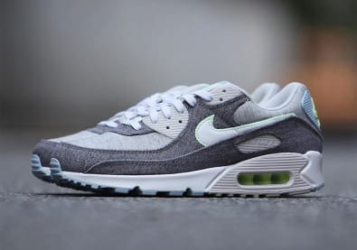 Gerecyclede materialen vormen de basis van deze Nike Air Max 90 "Crater"