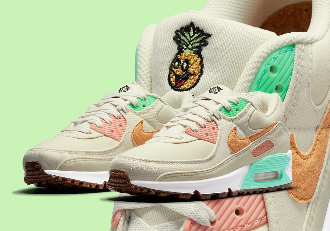 Nike voegt een Happy Pineapple toe aan de Nike Air Max 90