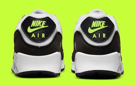 Nike dropt binnenkort deze klassieke Nike Air Max 90 "Hot Lime"