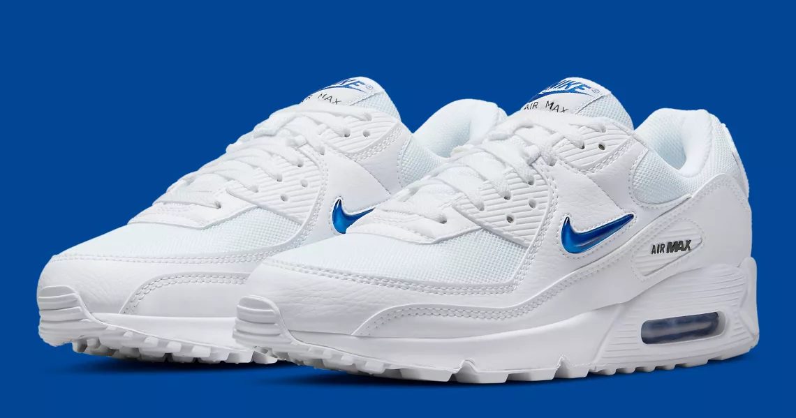 De Air Max 90 krijgt met deze Nike Air Max 90 Jewel Sneaker Squad