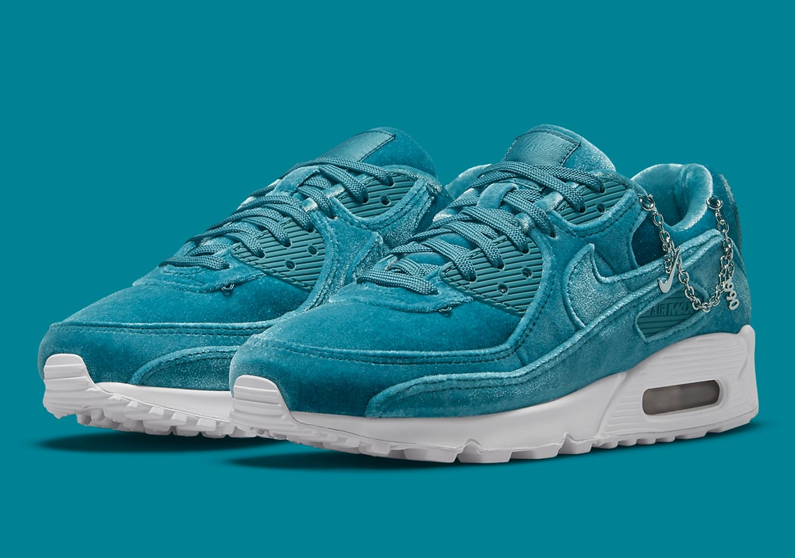 nike air max 90 womens charms