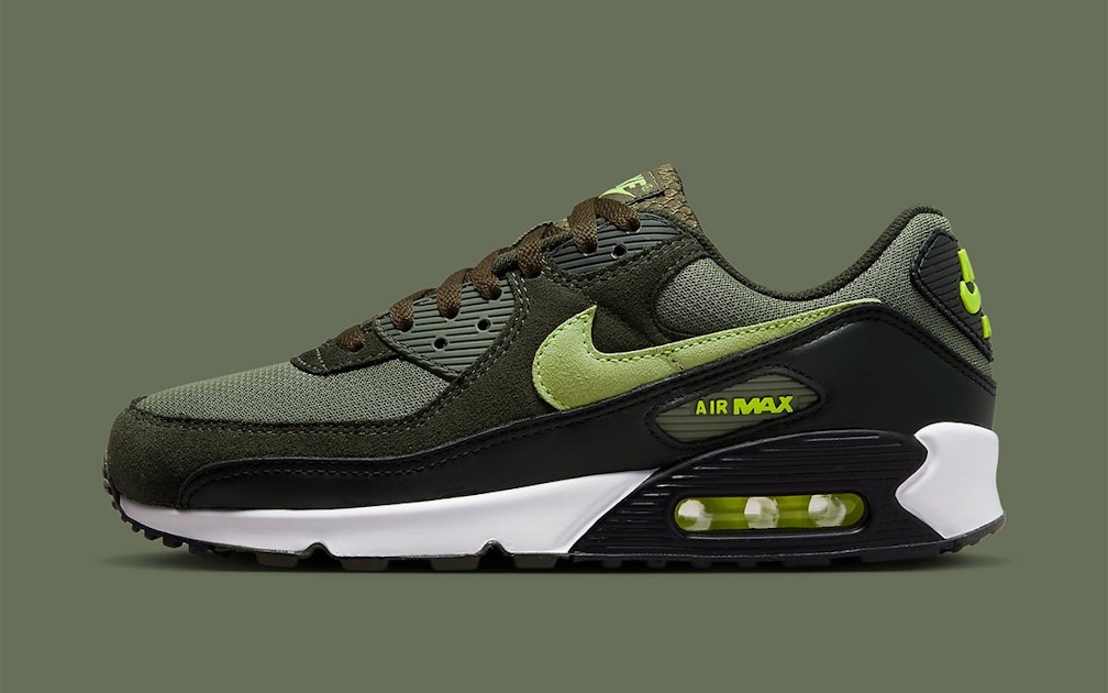 Lauw zonsopkomst geduldig Diverse tinten groen vormen deze nieuwe Nike Air Max… | Sneaker Squad