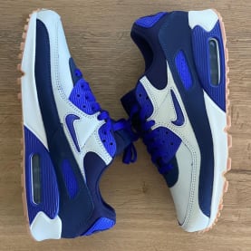 Nike voorziet ook de Air Max 90 van Jewel Swooshes