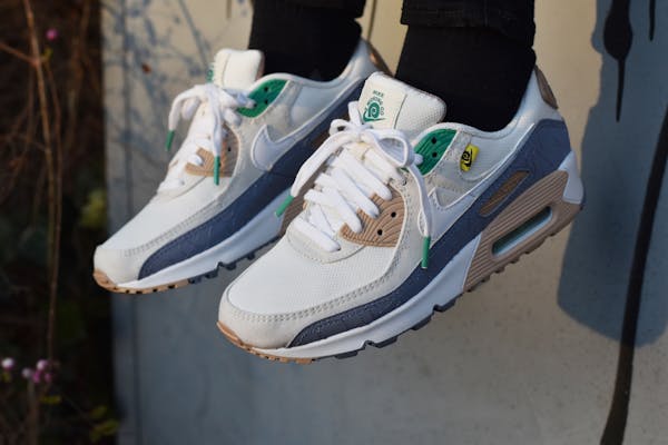 Nike Air Max 90 Moving Company sneaker squad 3