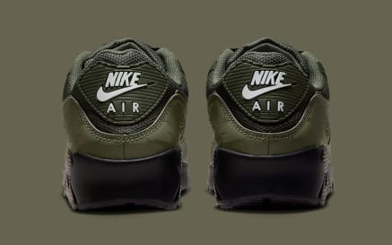 Nike Air Max 90 Olive Reflective Foto 5