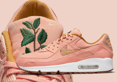 De Nike Air Max Cork krijgt ook een hele lekkere Pink colorway