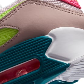 Nike voegt weer een nieuwe Zomerse colorway toe aan de Air Max 90