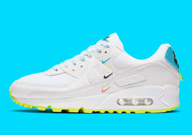 Nike strooit met Swooshes op deze Nike Air Max 90 "Worldwide"