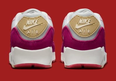 Een eerste blik op de Nike Air Max 90 Valentine’s Day