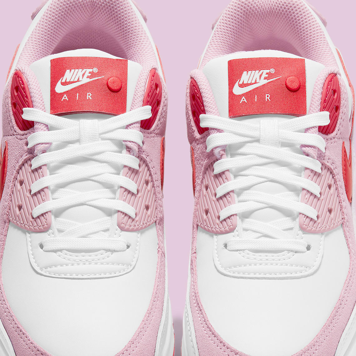 Een eerste blik op de Nike Air Max 90 Valentine’s Day