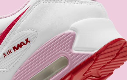Een eerste blik op de Nike Air Max 90 Valentine’s Day