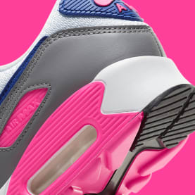 Nike dropt op 8 Oktober de Nike Air Max 90 WMNS "Concord"