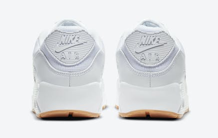 Sneaker customizers opgelet, deze Nike Air Max 90 White Gum is onderweg