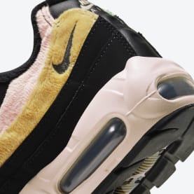 Nike voorziet deze upcoming Air Max 95 van diverse zachte furry materialen