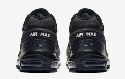 Coming In Hot: De Nike Air Max 97/BW Black