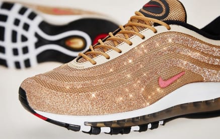 De Nike Air Max 97 LX WMNS Swarovski Metallic Gold Sneaker Squad