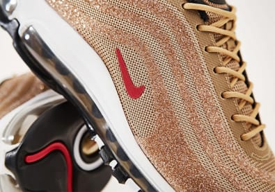 De Nike Air Max 97 LX WMNS Swarovski Metallic Gold heeft een releasedatum