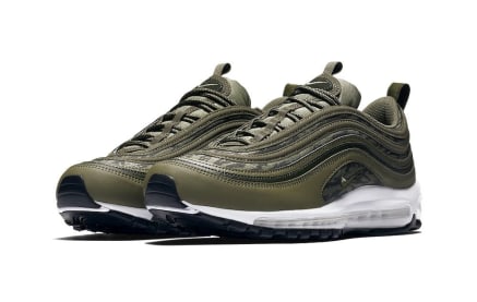 Tiger camo deals nike