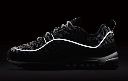 Onderweg: De Nike Air Max 98 All Over Print Black White