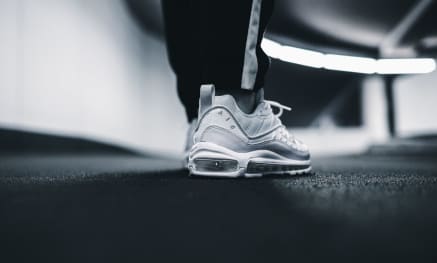 Nike Air Max 98 Triple White