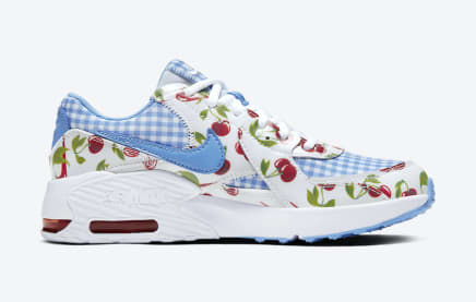 Klaar voor de picknick met deze Nike Air Max Excee "Cherry"