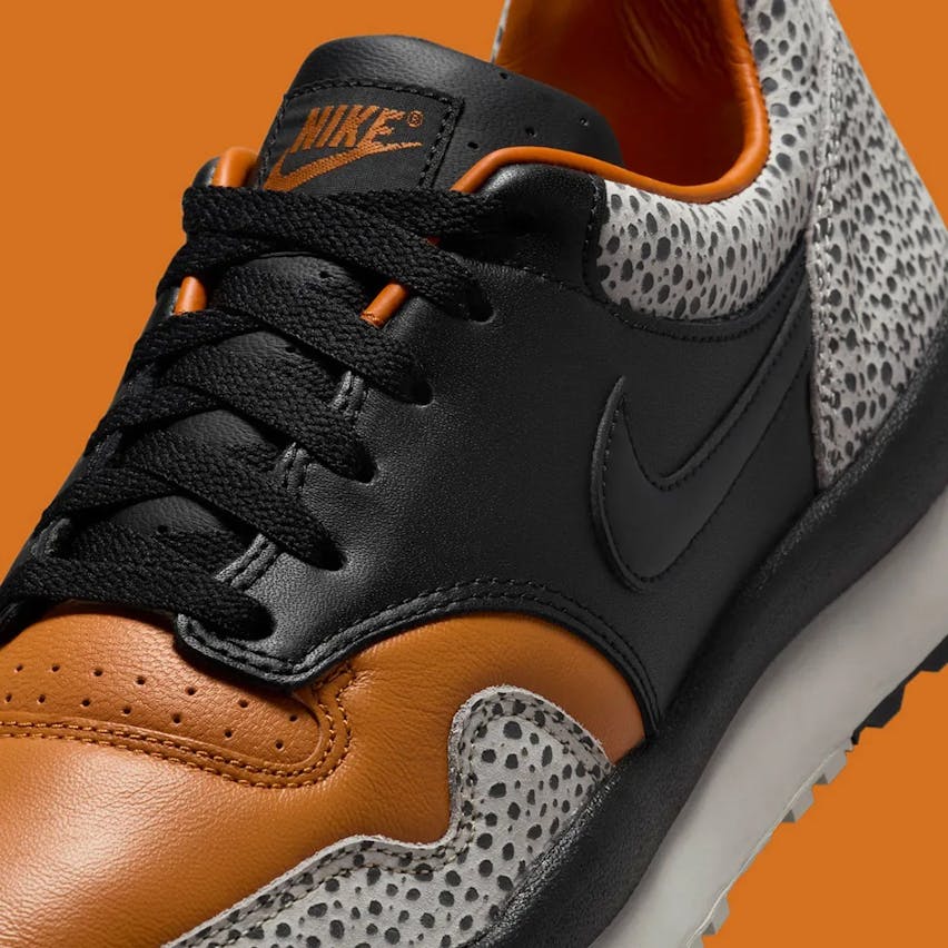 Nike Air Safari OG Black Monarch 2024 Foto 4