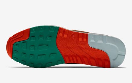 Nike komt binnenkort met Nike Air Safari Supreme Tech Pack