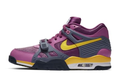 De Nike Air Trainer 3 "Viotech" uit 2002 maakt een comeback