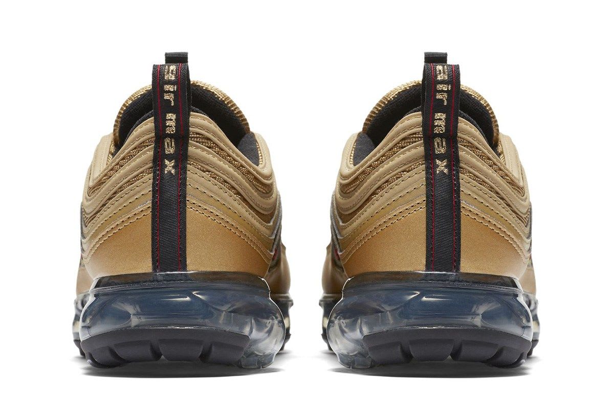 Nike Air VaporMax 97 Metallic Gold Preview