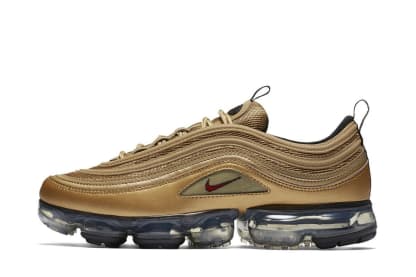 Nike Air VaporMax 97 Metallic Gold Preview