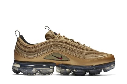 Nike Air VaporMax 97 Metallic Gold Preview