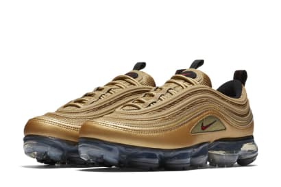 Nike Air VaporMax 97 Metallic Gold Preview