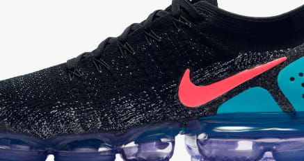 Nike Air VaporMax Flyknit 2.0 Blue Pink