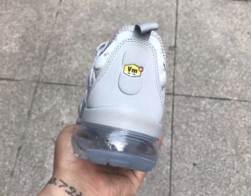 Nike Air VaporMax Plus Triple Grey Dropt in 2018