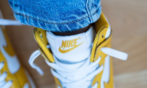 Nike Dunk High Dark Sulfur Foto 2