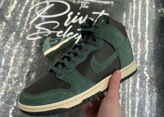 Nike Dunk High Faded Spruce Foto 1