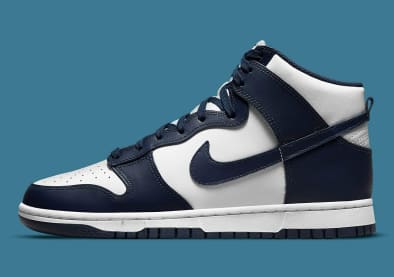 Nike Dunk High Retro Midnight Navy Foto 2