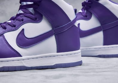 Donderdag dropt deze knallende Nike Dunk High SP "Varsity Purple"