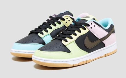 Check nu de foto's van Nike Dunk Low Free 99 Pack