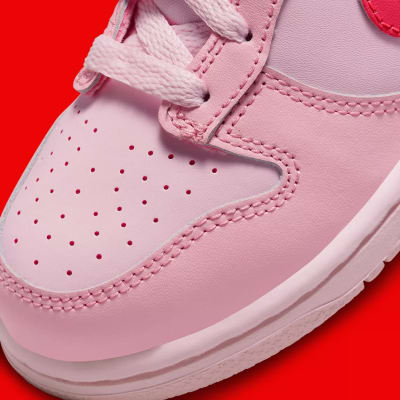 Nike Dunk Low GS Triple Pink Foto 8